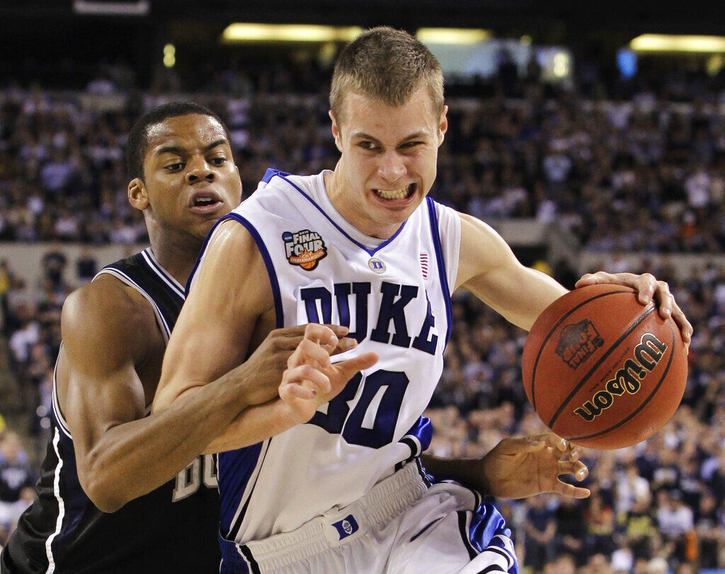 3. An eye poke during an NBA Summer League game left him legally blind in his right eye.